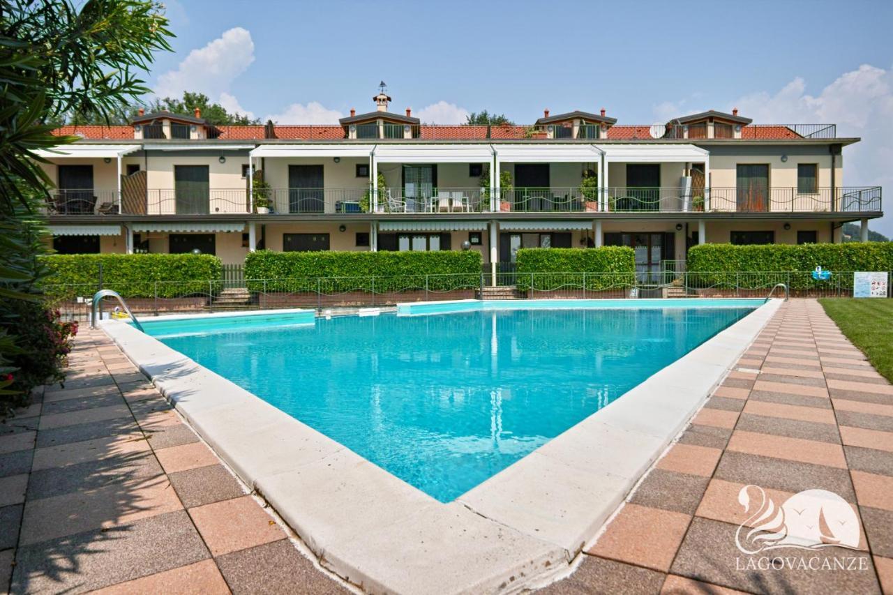 Residence Atollo Манерба дел Гарда Екстериор снимка
